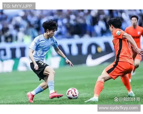 半场战报大连英博与武汉三镇互交白卷刘祝润朱鹏宇频频造险邓涵文因伤退场