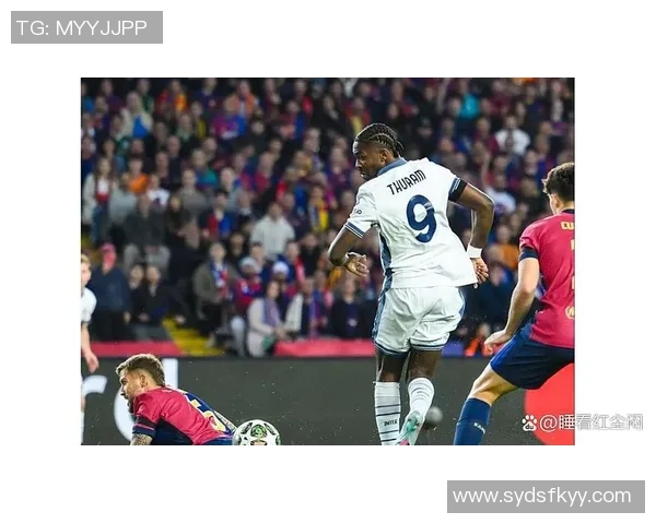 国米官方宣布小图拉姆左腿筋拉伤下周将进行情况评估